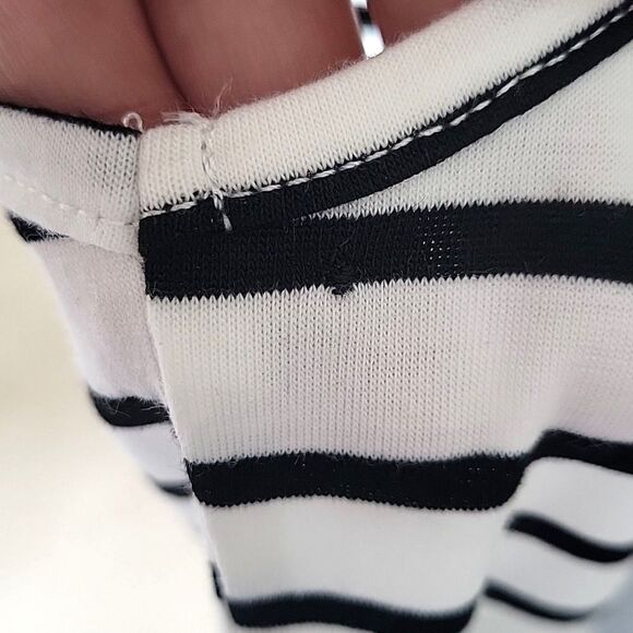 CUPSHE Black White Horizontal Striped Sleeveless Tank Top size L Shoulder Pads - Picture 12 of 14